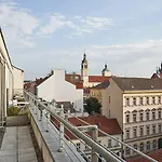 Josef Hotel