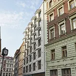 Hotel Josef 4*