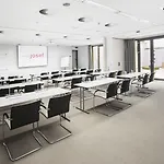 Josef Hotel